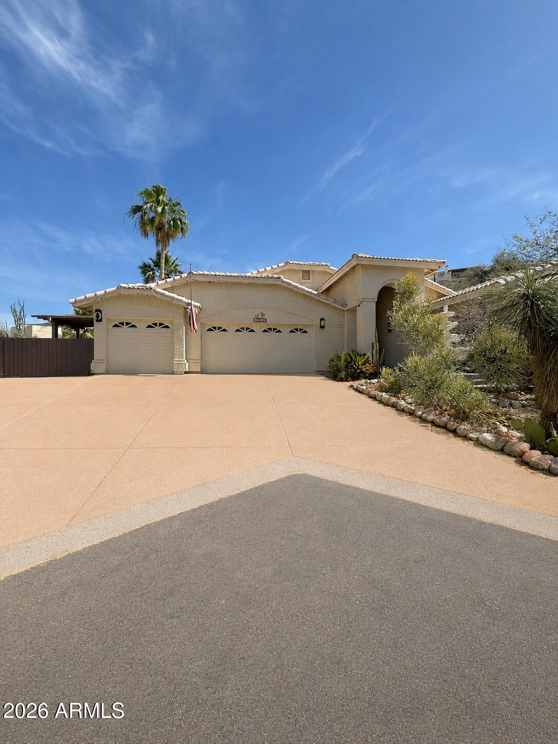 15214 E SHOOT OUT Plaza, Fountain Hills, AZ 85268 — Photo 1 of 5