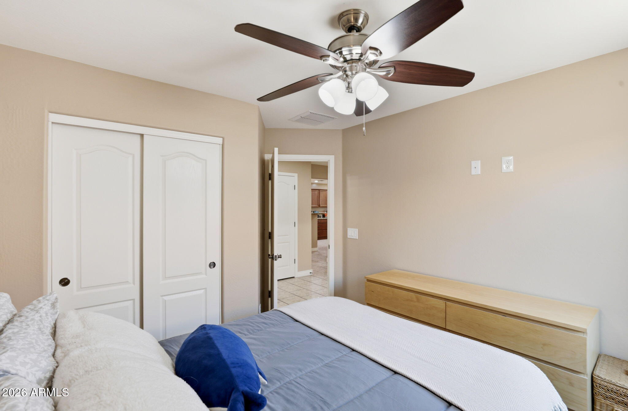 Thumbnail 38