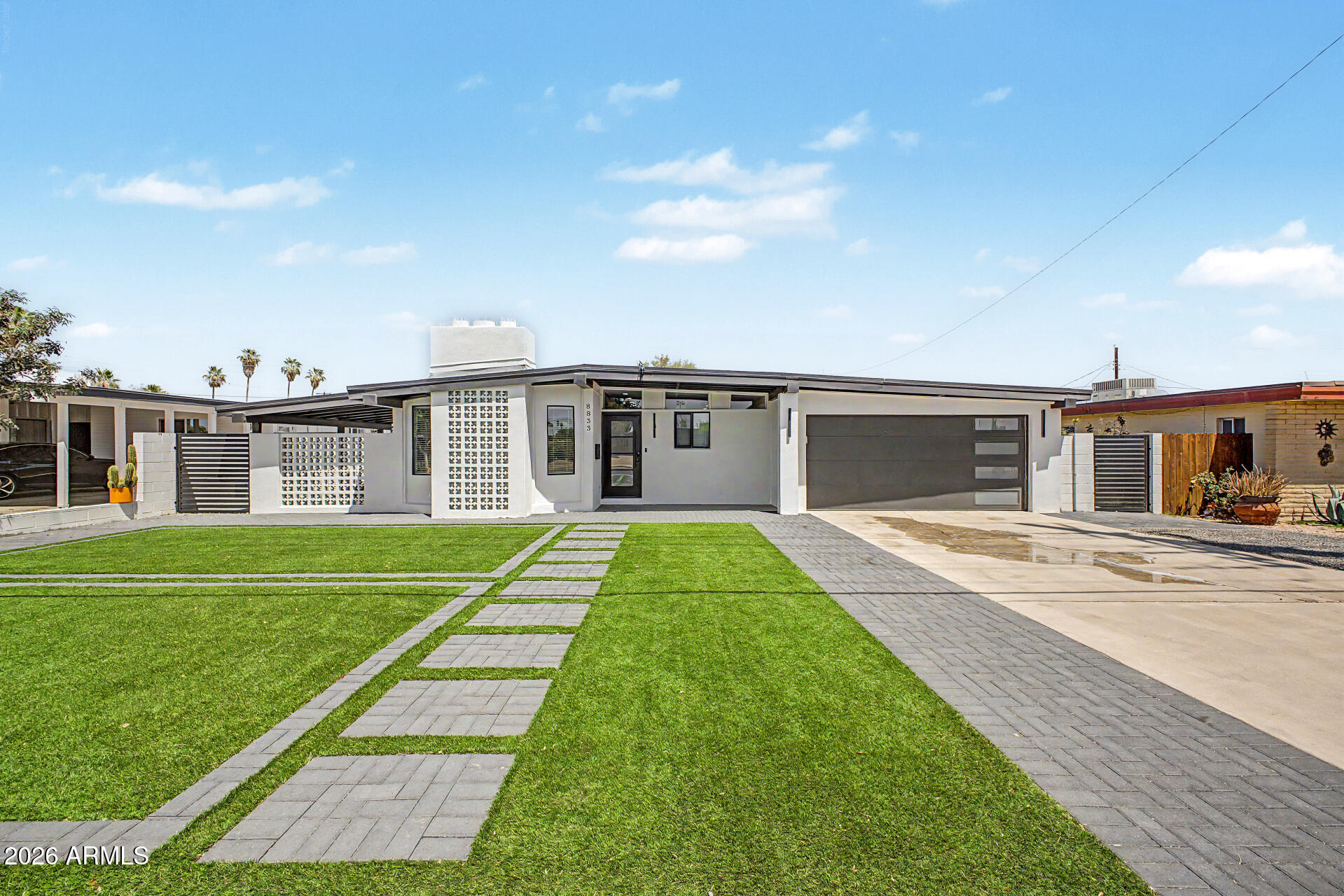 8833 N 39TH Avenue, Phoenix, AZ 85051 — Photo 1 of 38