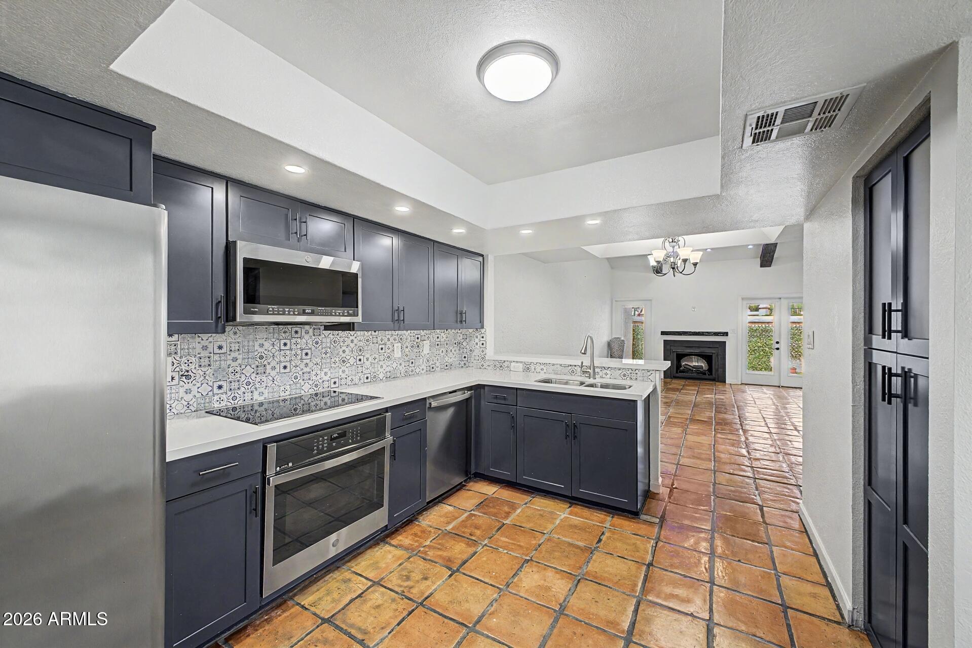 Thumbnail 19