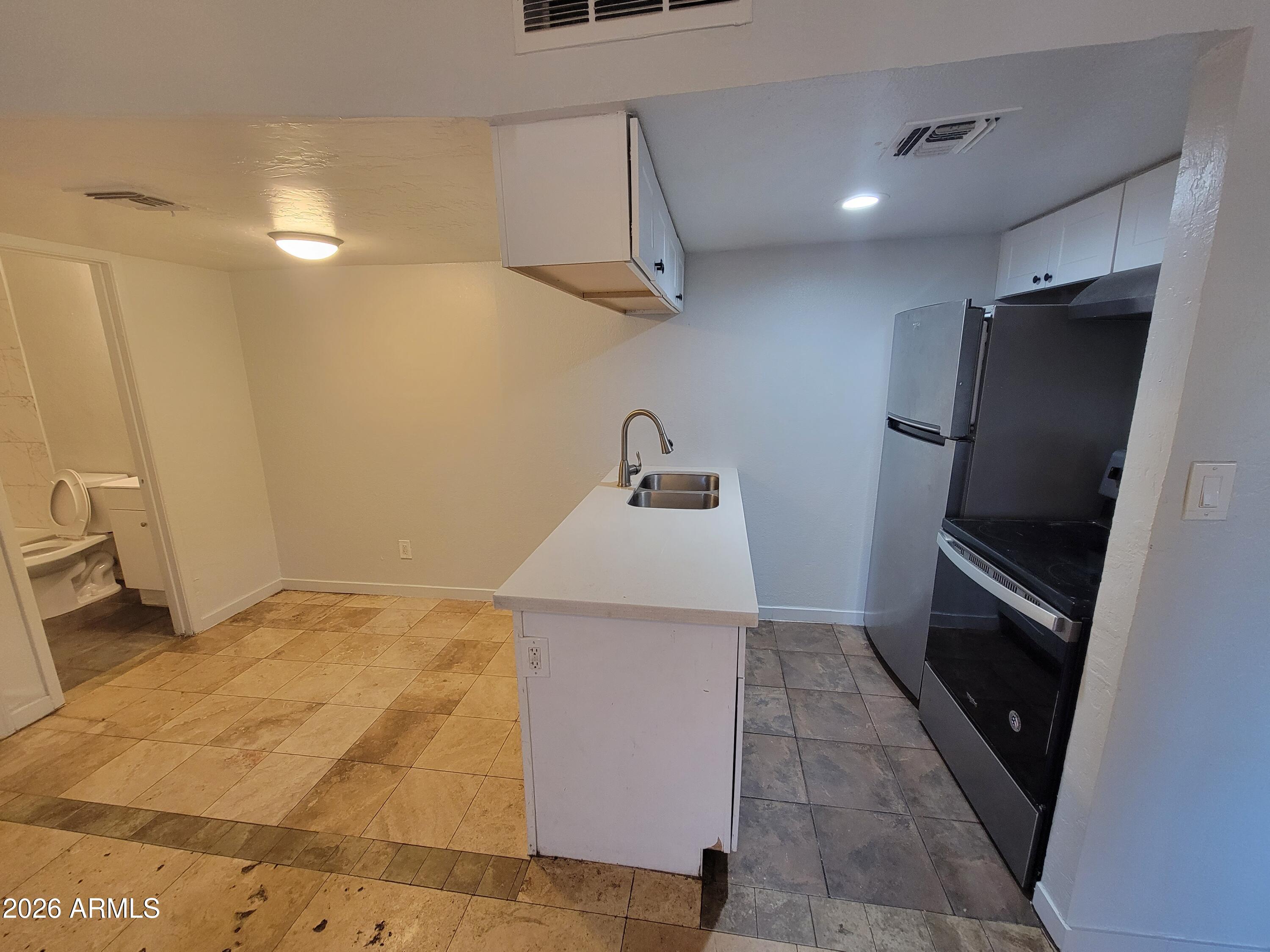 Thumbnail 13