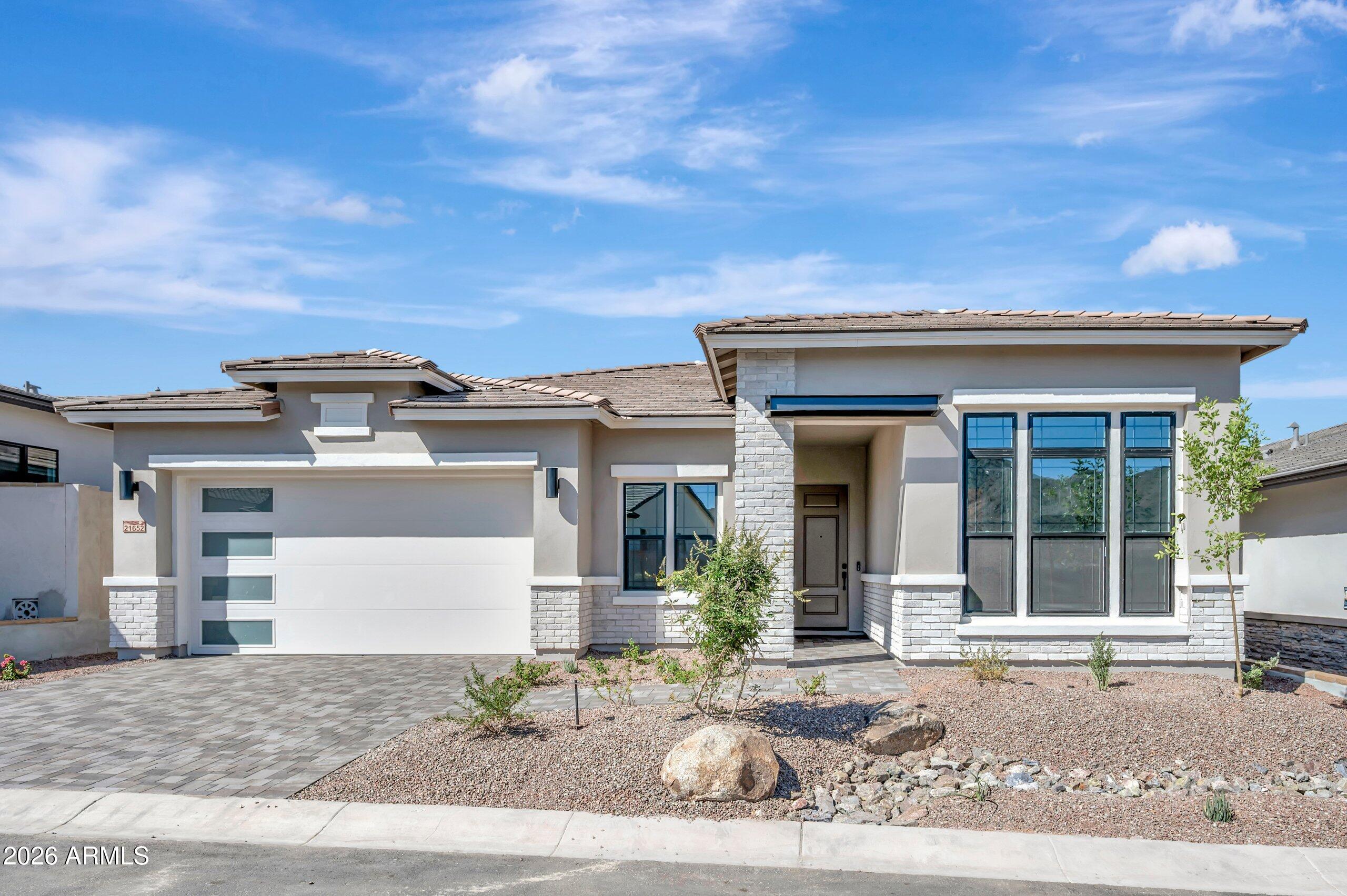 21652 W GLENROSA Avenue, Buckeye, AZ 85396
