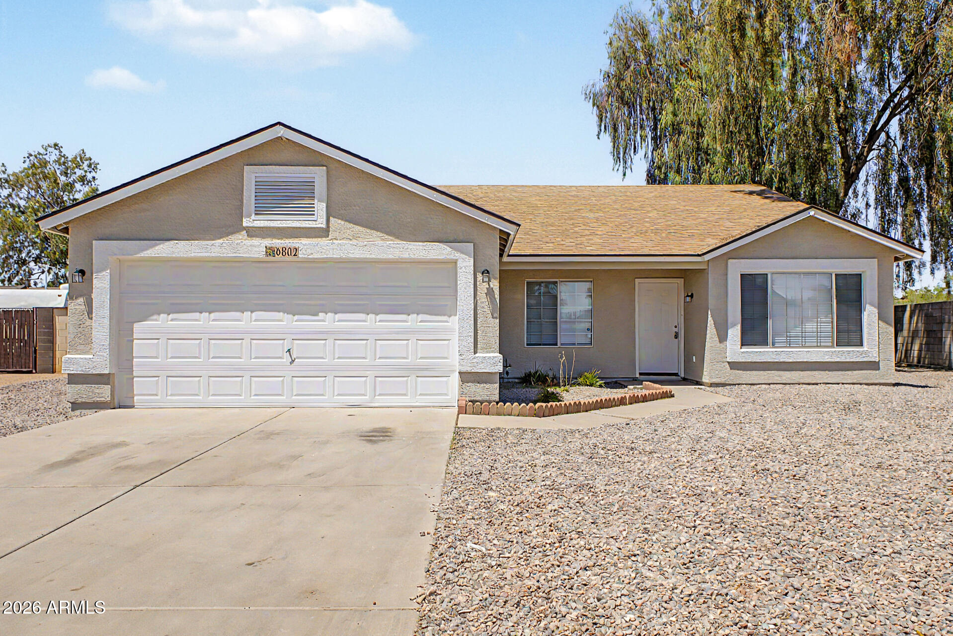 6802 W CRITTENDEN Lane, Phoenix, AZ 85033 — Photo 1 of 51