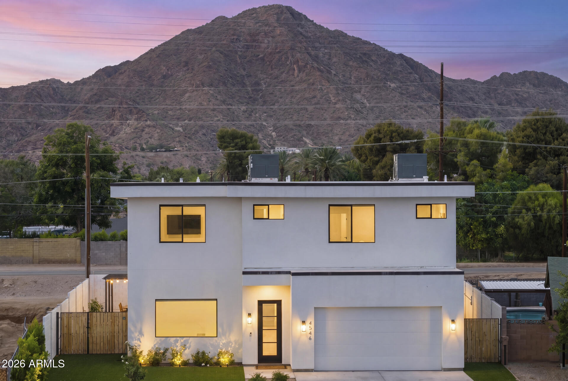 4546 E CAMPBELL Avenue, Phoenix, AZ 85018