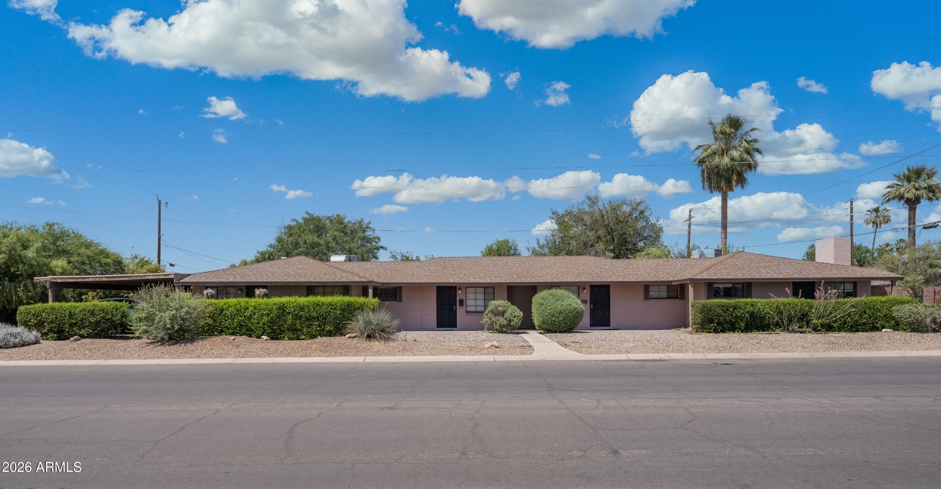 940 E ROSE Lane, Phoenix, AZ 85014