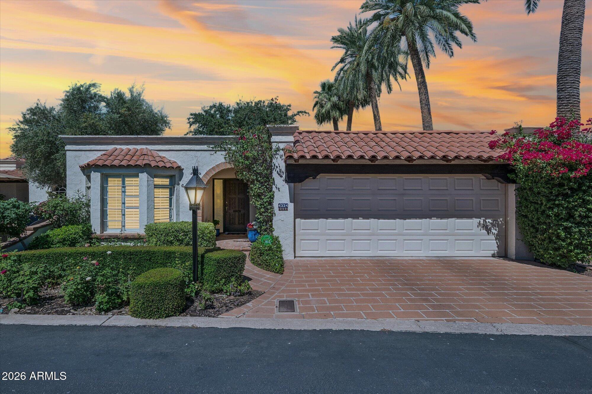 4334 N 40th Street, Phoenix, AZ 85018