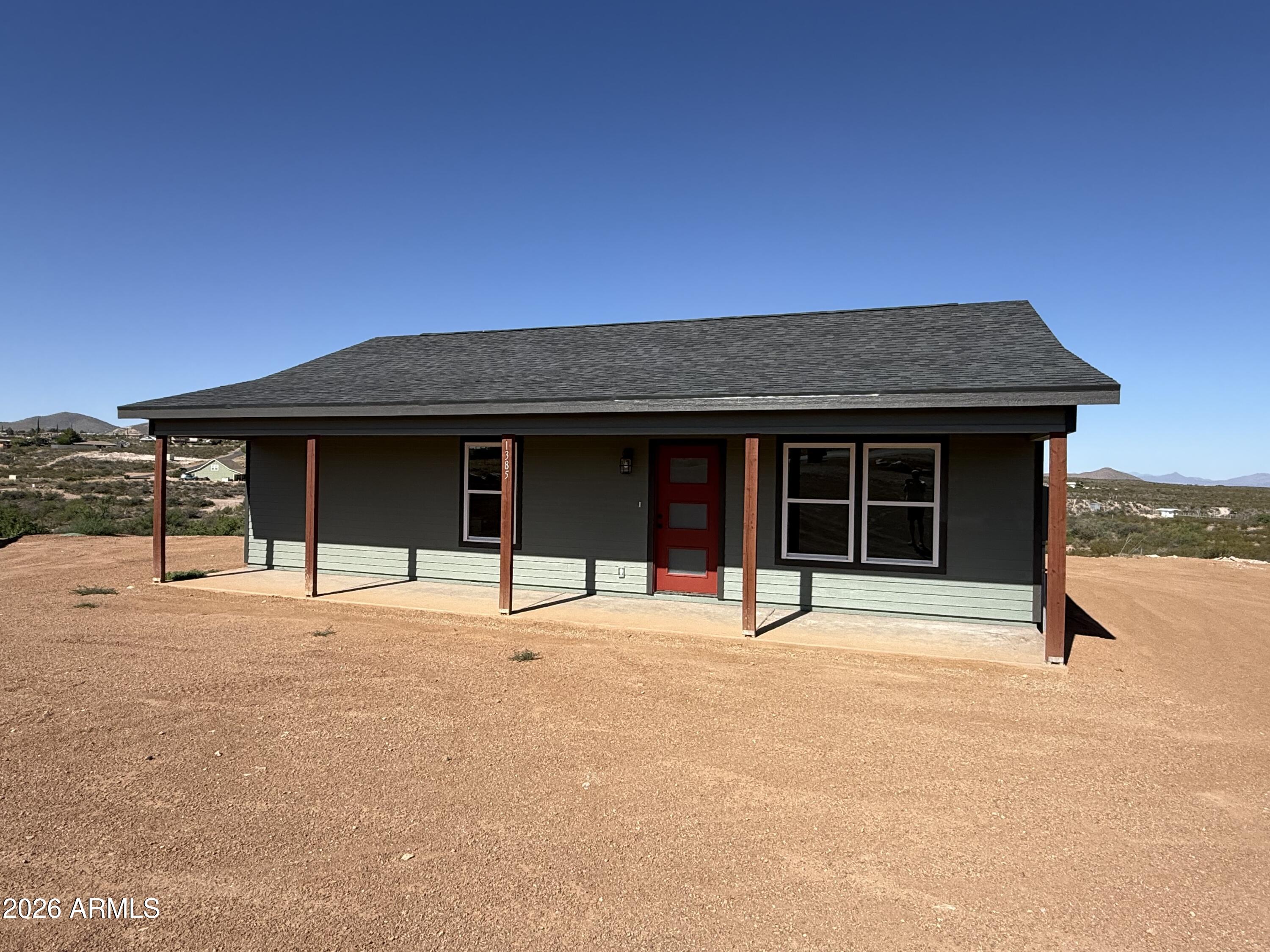1385 N SADDLEBACK Circle, Tombstone, AZ 85638