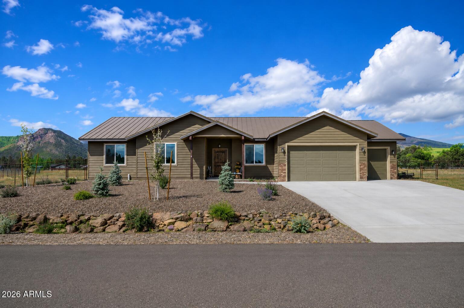 10272 FW MCLURE Road, Flagstaff, AZ 86004